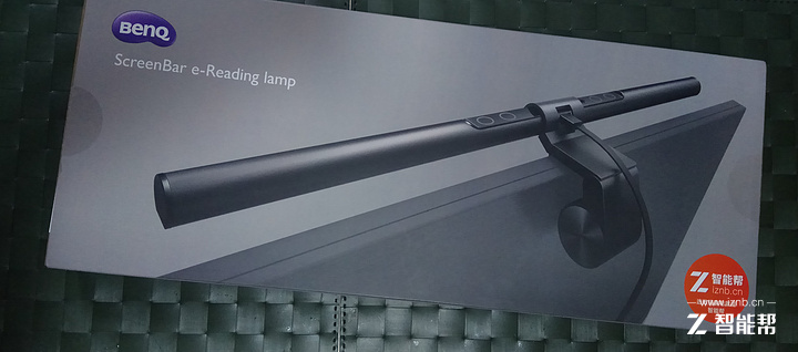 [测评]时尚有趣的智能阅读屏幕挂灯-BenQ ScreenBar